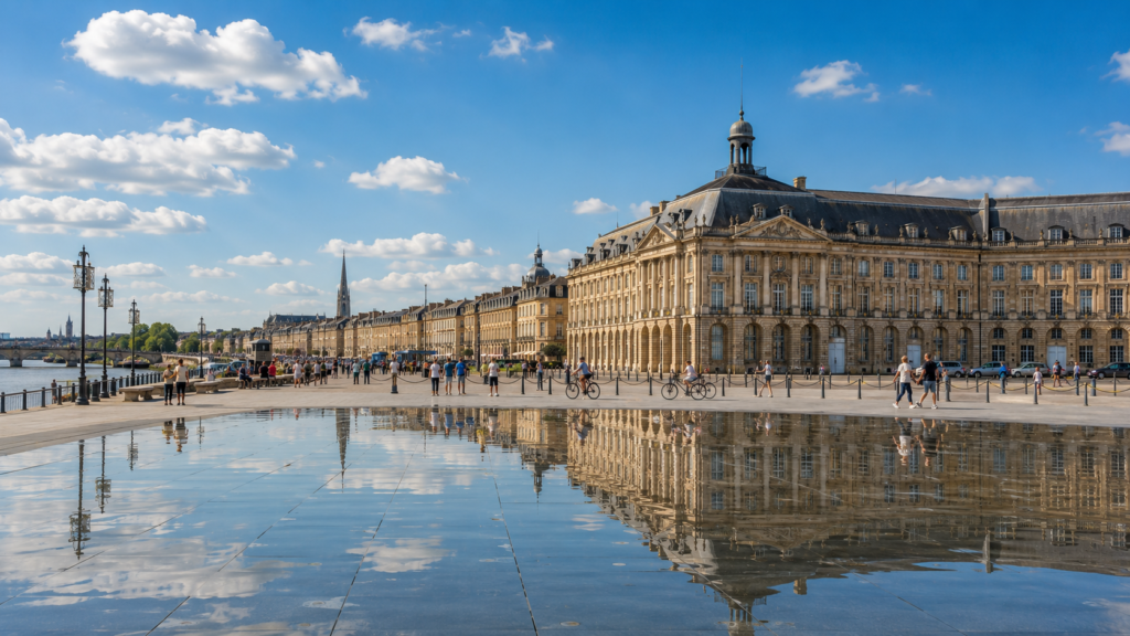 Place de la Bourse and Miroir d'eau in Bordeaux, France